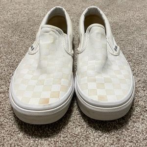 White checkered Vans shoe size 8